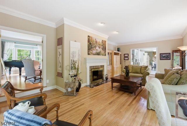 3 Lockwood Dr, Bridgewater Twp., NJ 08807