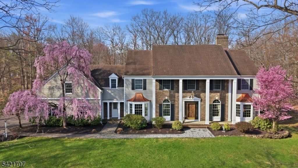 3 Lockwood Dr, Bridgewater Twp., NJ 08807