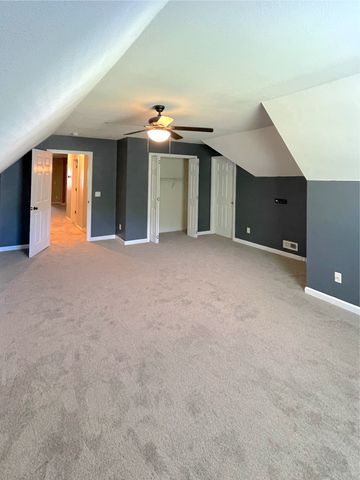730 Everville Dr, Livingston, TN 38570