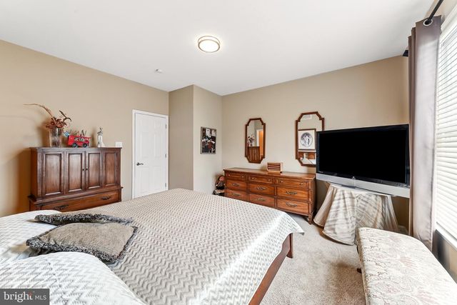 172 E TALLY HO TURN, Glen Mills, PA 19342