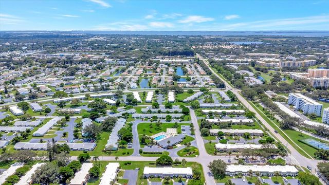 4105 35TH AVENUE W 3, Bradenton, FL 34205