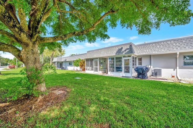 4105 35TH AVENUE W 3, Bradenton, FL 34205