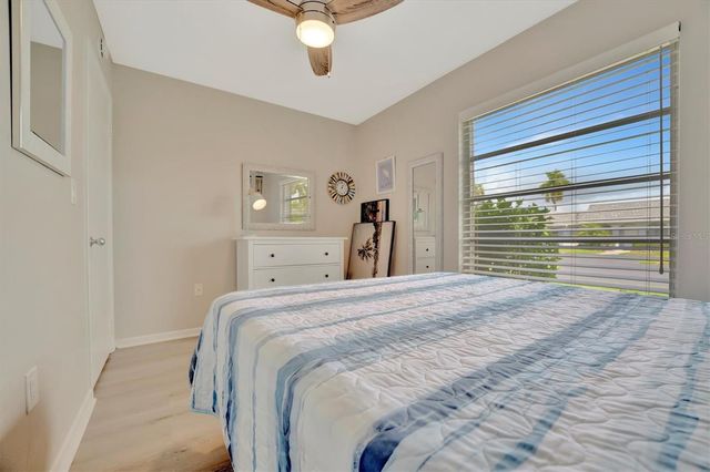 4105 35TH AVENUE W 3, Bradenton, FL 34205