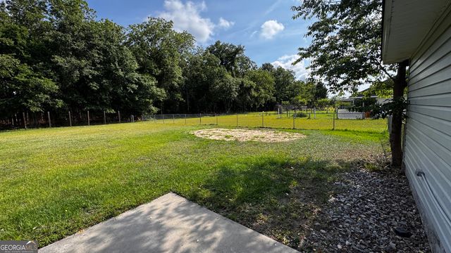 512 Antietum Road, Claxton, GA 30417