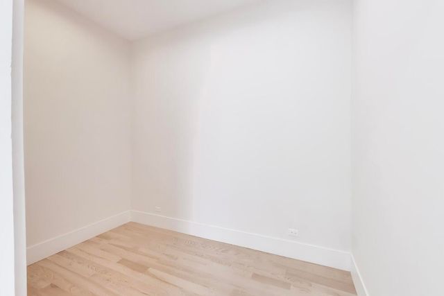 1244 N Kedzie Avenue 4, Chicago, IL 60651