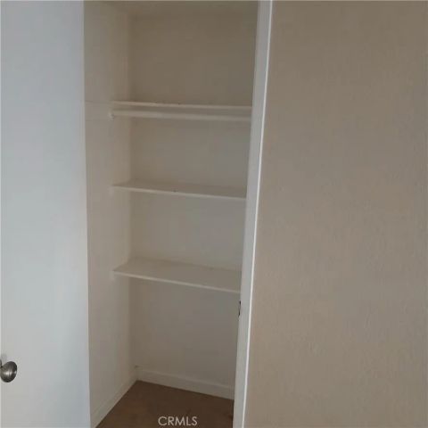 2433 West Acacia Avenue, Hemet, CA 92545