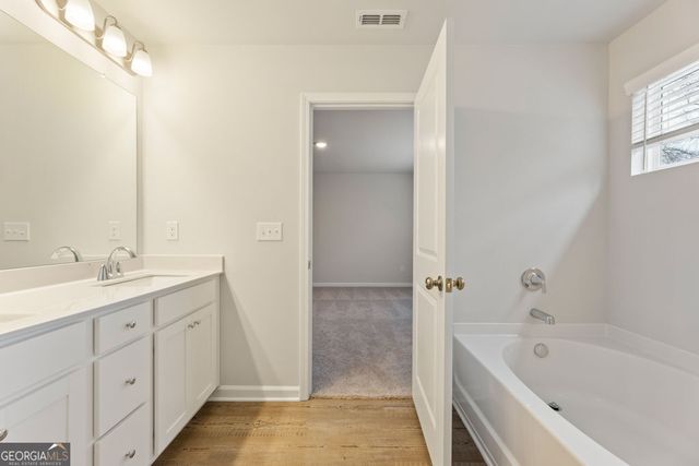 8039 Dickens Drive, Fairburn, GA 30213