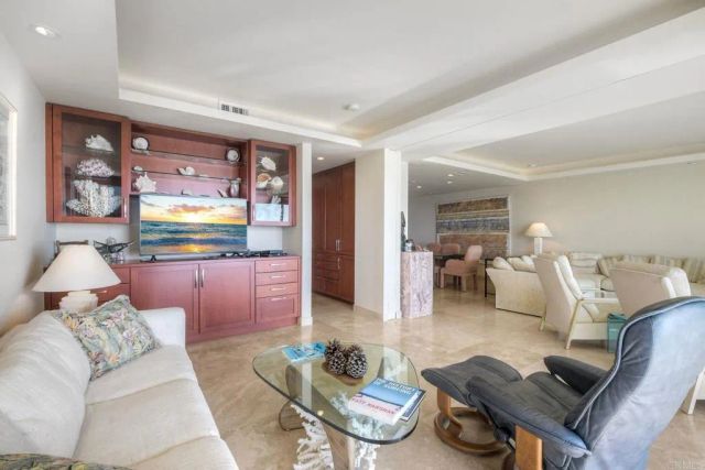 1200 N Harbor, Oceanside, CA 92054