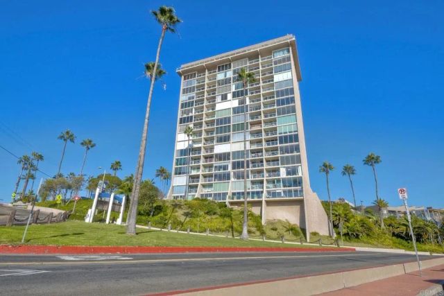 1200 N Harbor, Oceanside, CA 92054