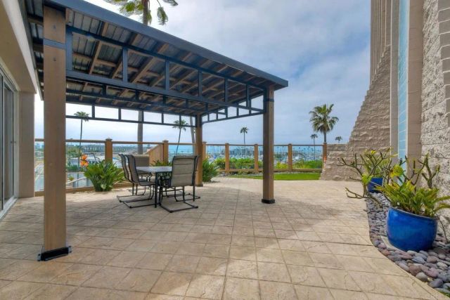 1200 N Harbor, Oceanside, CA 92054
