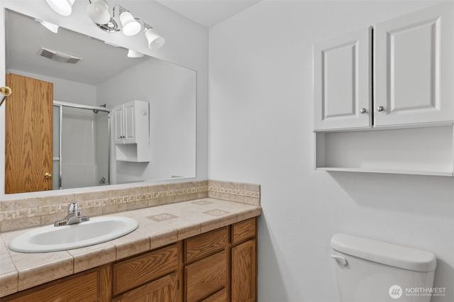51 E Lambeth Way, Shelton, WA 98584