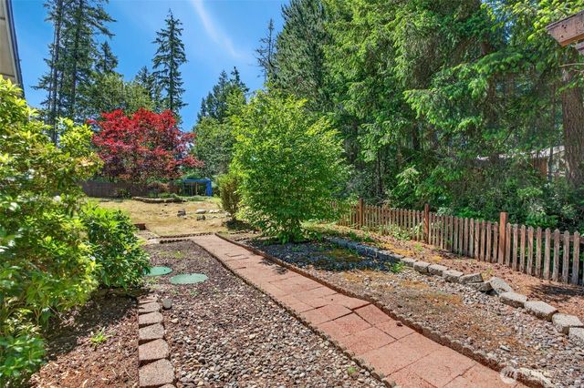 51 E Lambeth Way, Shelton, WA 98584