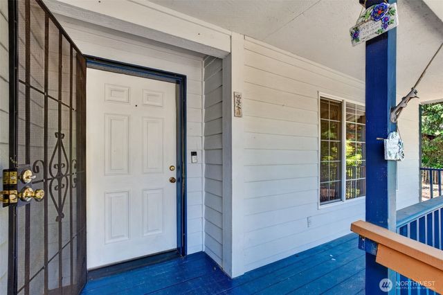 51 E Lambeth Way, Shelton, WA 98584