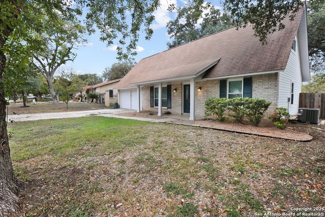 9902 Lorene Ln, San Antonio, TX 78216