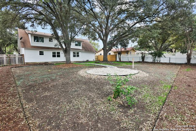 9902 Lorene Ln, San Antonio, TX 78216