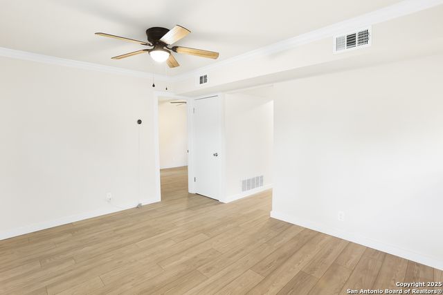 9902 Lorene Ln, San Antonio, TX 78216