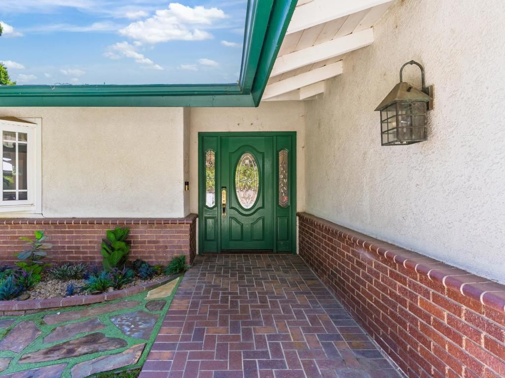 33 Empty Saddle Lane, Rolling Hills Estates, CA 90274 — photo 3