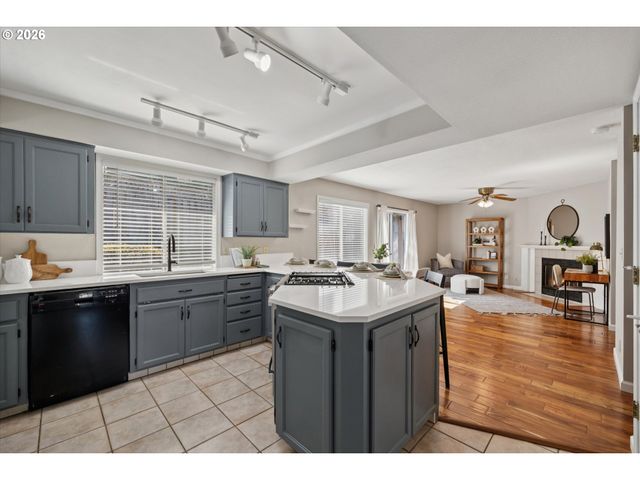 11445 Sw WOODLEE HEIGHTS Ct, Portland, OR 97219