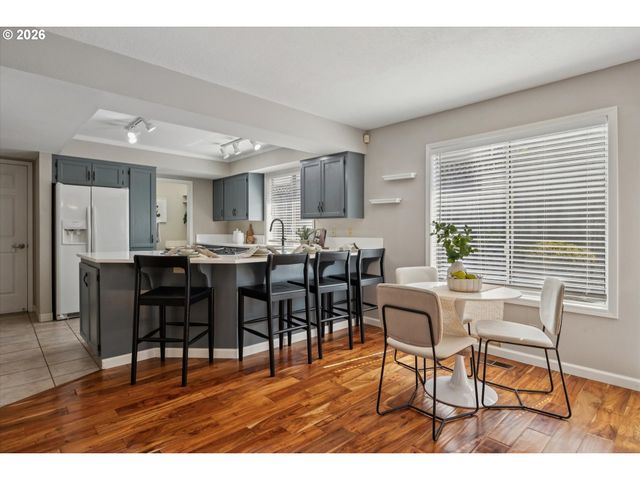 11445 Sw WOODLEE HEIGHTS Ct, Portland, OR 97219