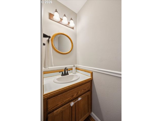 11445 Sw WOODLEE HEIGHTS Ct, Portland, OR 97219