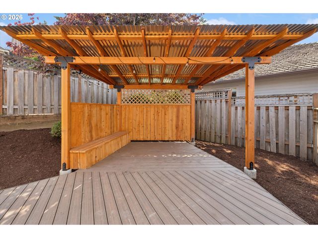 11445 Sw WOODLEE HEIGHTS Ct, Portland, OR 97219
