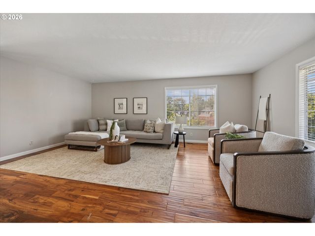 11445 Sw WOODLEE HEIGHTS Ct, Portland, OR 97219
