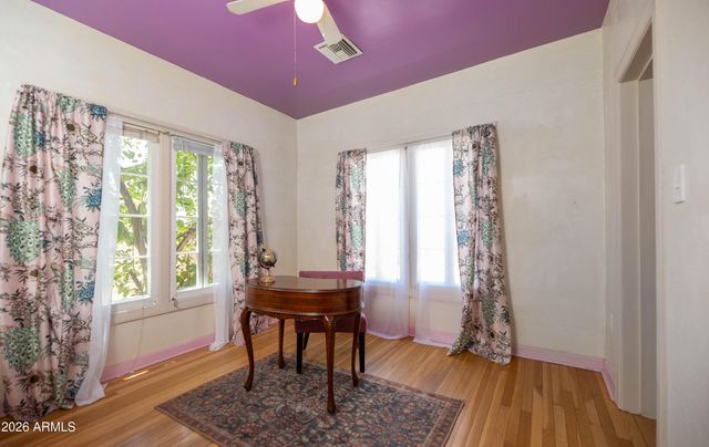 1606 W LYNWOOD Street, Phoenix, AZ 85007