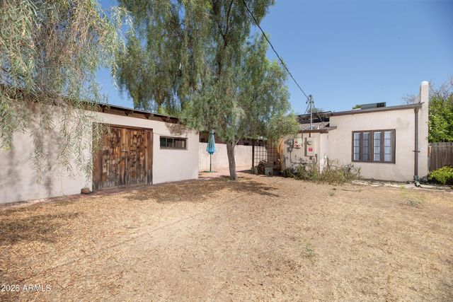 1606 W LYNWOOD Street, Phoenix, AZ 85007