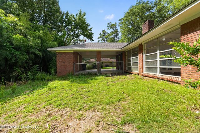 86 Summit Ridge Drive, Brandon, MS 39042