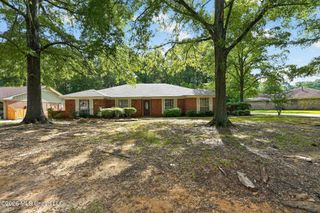 86 Summit Ridge Drive, Brandon, MS 39042