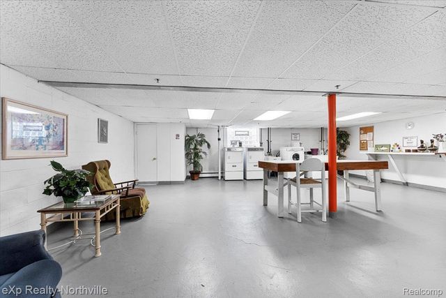 475 S Adams Road, Birmingham, MI 48009