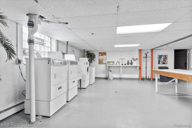 475 S Adams Road, Birmingham, MI 48009