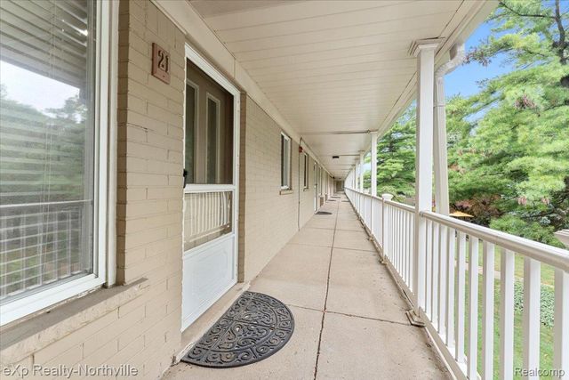 475 S Adams Road, Birmingham, MI 48009