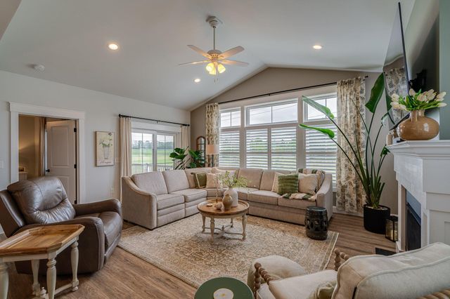 1820 EMERALD WAY, Mount Joy, PA 17552