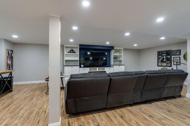 1820 EMERALD WAY, Mount Joy, PA 17552