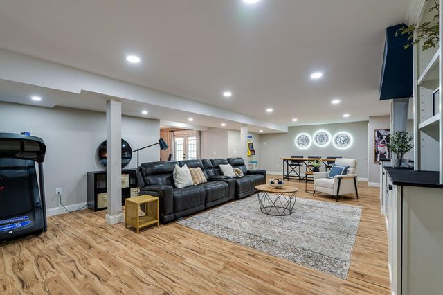 1820 EMERALD WAY, Mount Joy, PA 17552