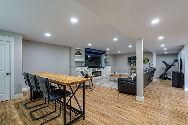 1820 EMERALD WAY, Mount Joy, PA 17552