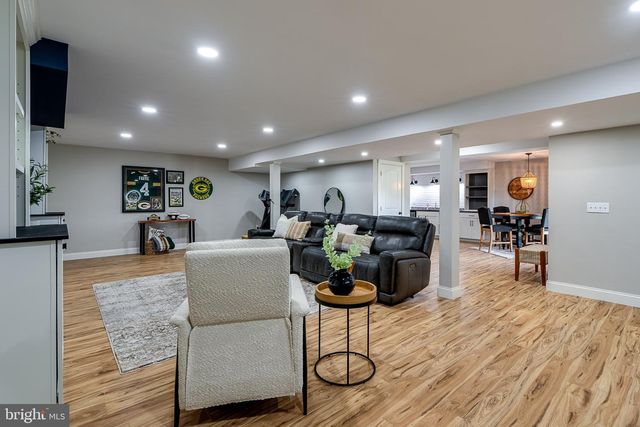 1820 EMERALD WAY, Mount Joy, PA 17552