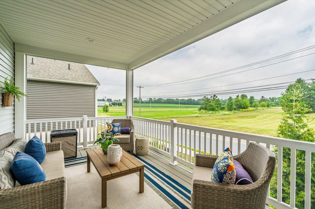 1820 EMERALD WAY, Mount Joy, PA 17552