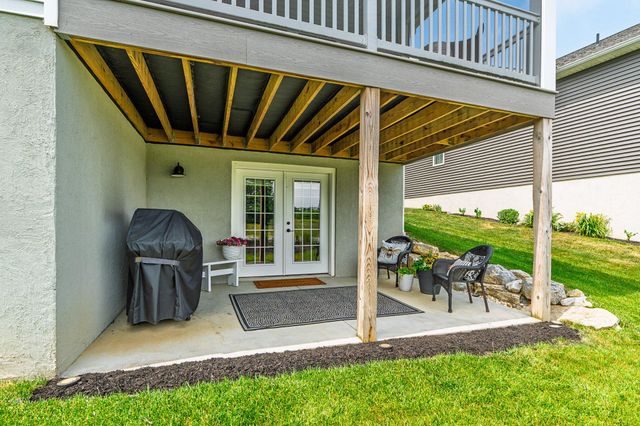 1820 EMERALD WAY, Mount Joy, PA 17552