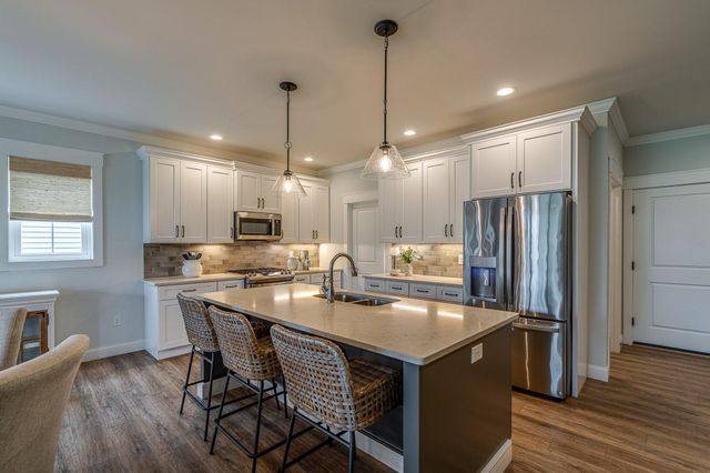 1820 EMERALD WAY, Mount Joy, PA 17552