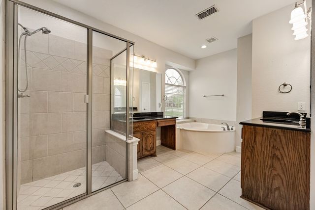 1640 Fence Post Drive, Fort Worth, TX 76052