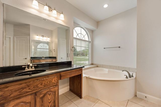 1640 Fence Post Drive, Fort Worth, TX 76052