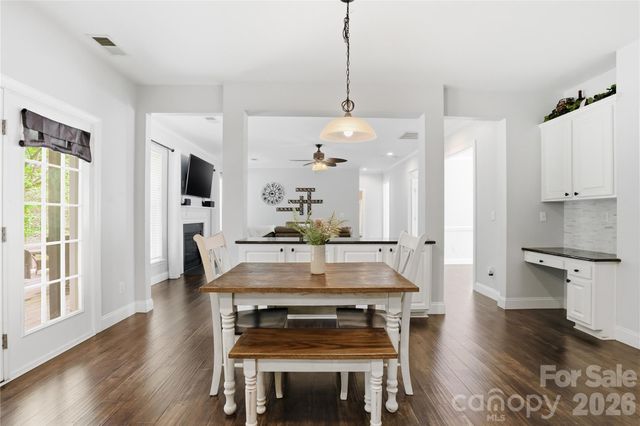 8606 Driscoll Court, Charlotte, NC 28269