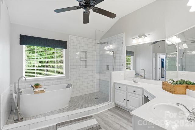 8606 Driscoll Court, Charlotte, NC 28269