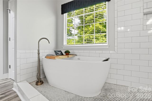 8606 Driscoll Court, Charlotte, NC 28269