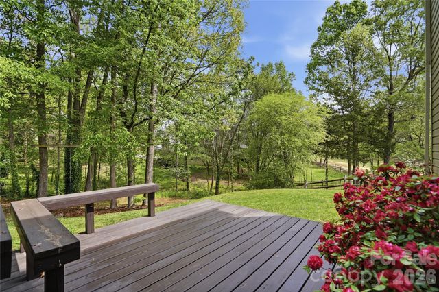 8606 Driscoll Court, Charlotte, NC 28269