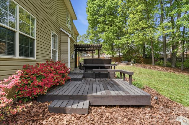 8606 Driscoll Court, Charlotte, NC 28269