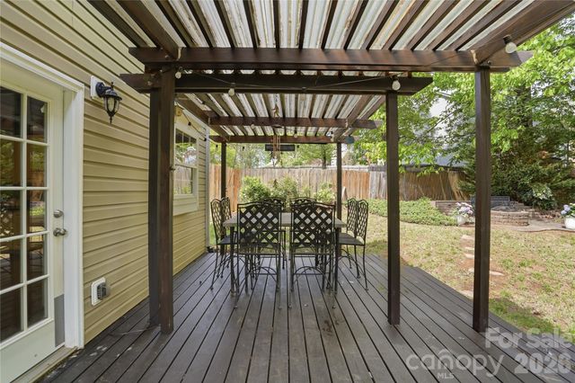 8606 Driscoll Court, Charlotte, NC 28269