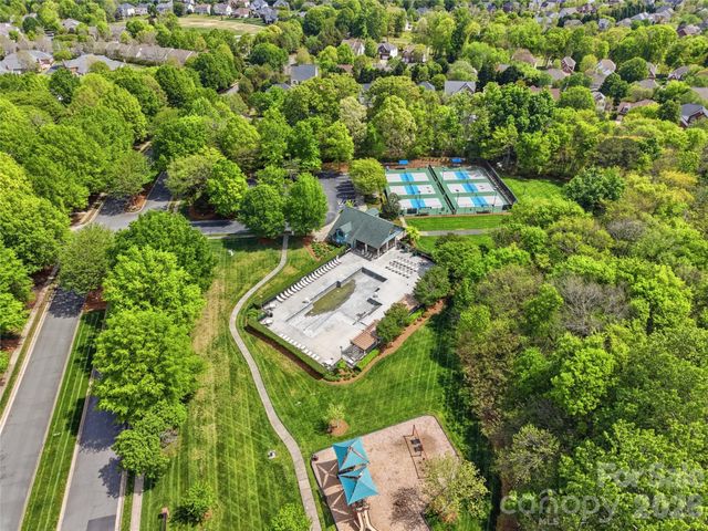 8606 Driscoll Court, Charlotte, NC 28269